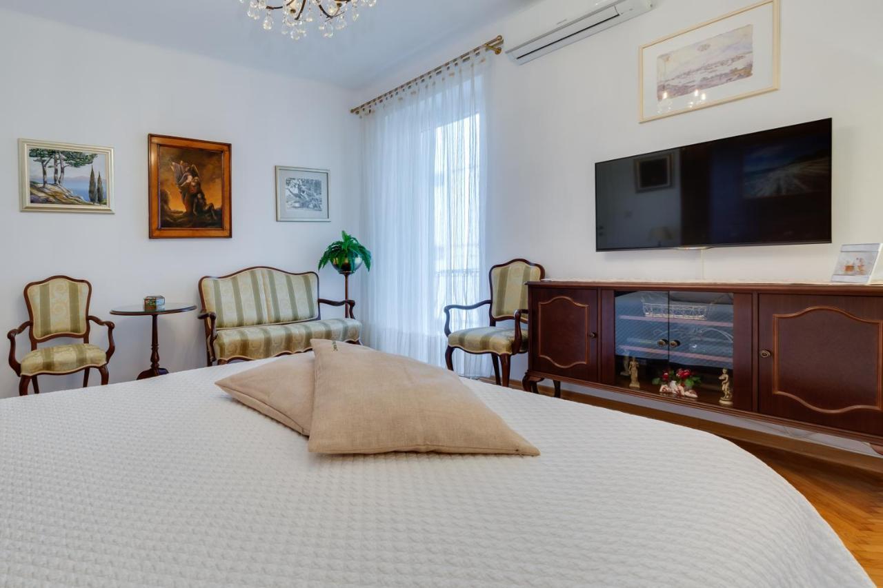 Central Palace Apartment Ζαντάρ Εξωτερικό φωτογραφία